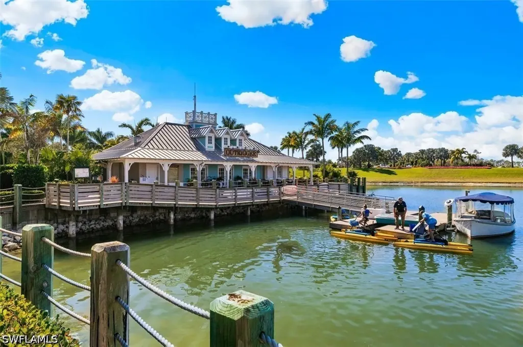 14179 Charthouse Court Naples FL 34114