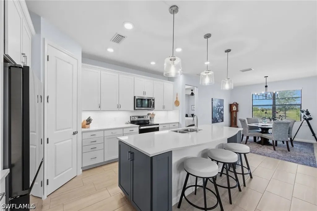 19704 The Place Boulevard Estero FL 33928