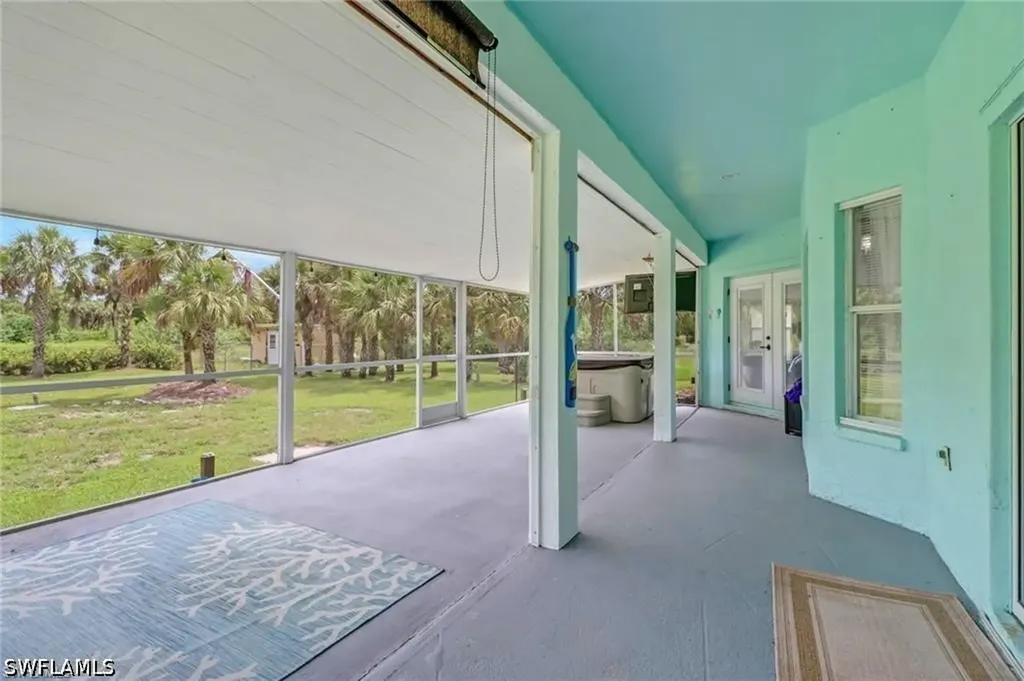 2720 24th Avenue SE Naples FL 34117