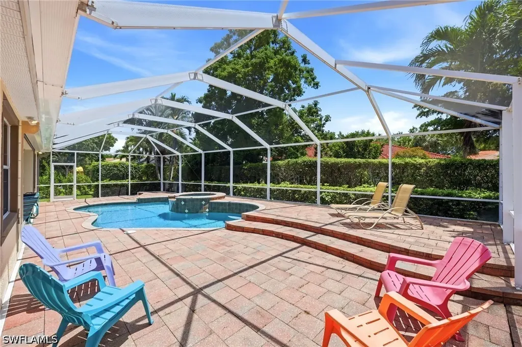 3951 Ruxton Road Naples FL 34116