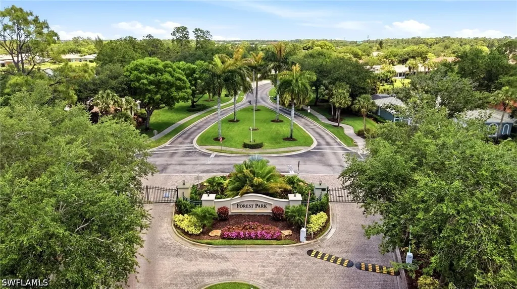 3951 Ruxton Road Naples FL 34116