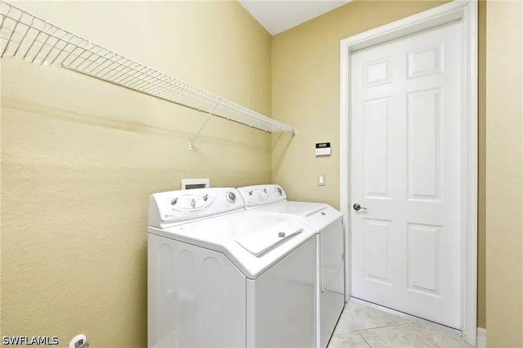 3951 Ruxton Road Naples FL 34116