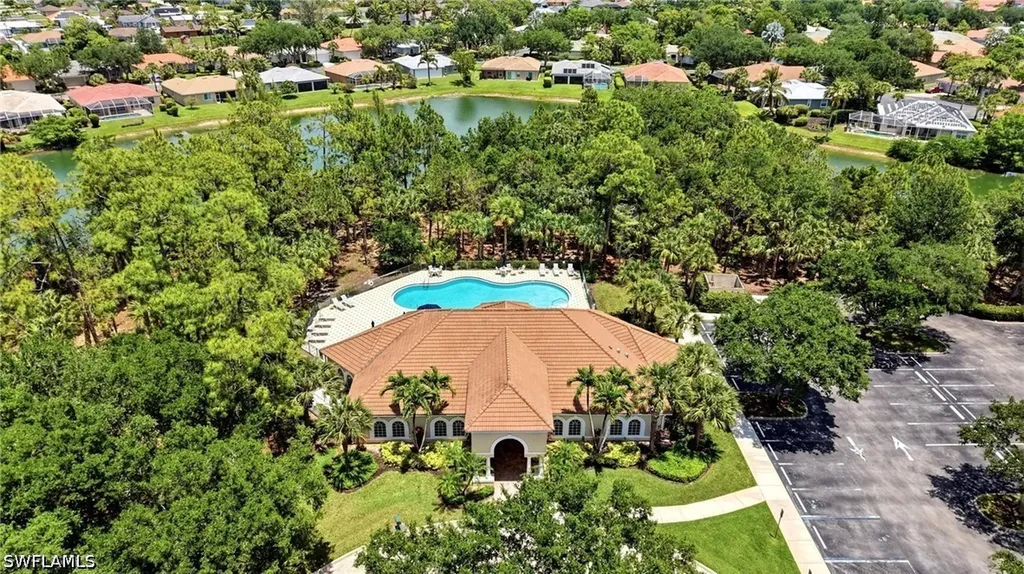 3951 Ruxton Road Naples FL 34116