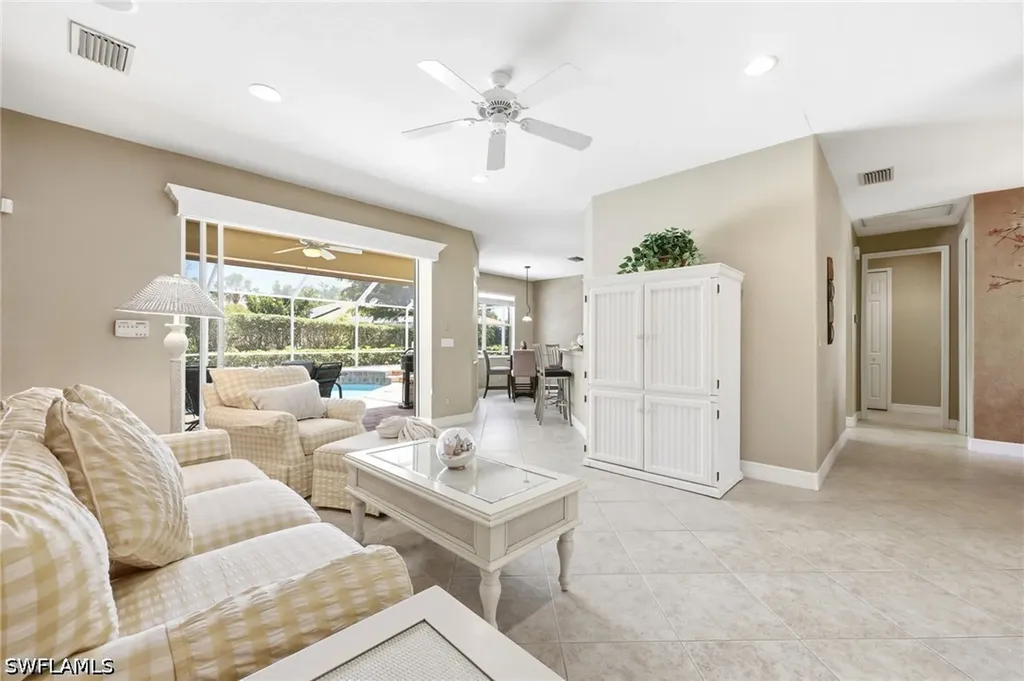 3951 Ruxton Road Naples FL 34116
