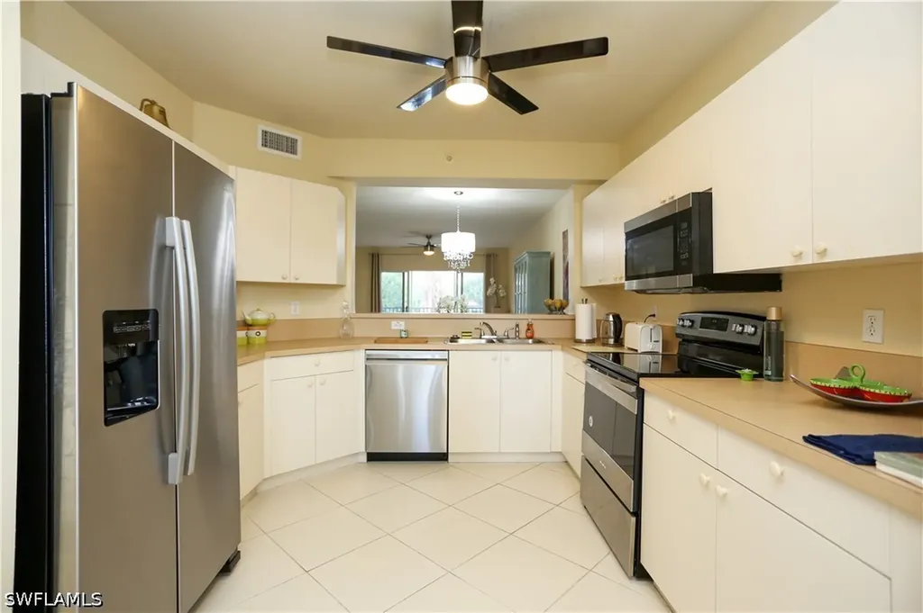 7819 Regal Heron Circle Naples FL 34104