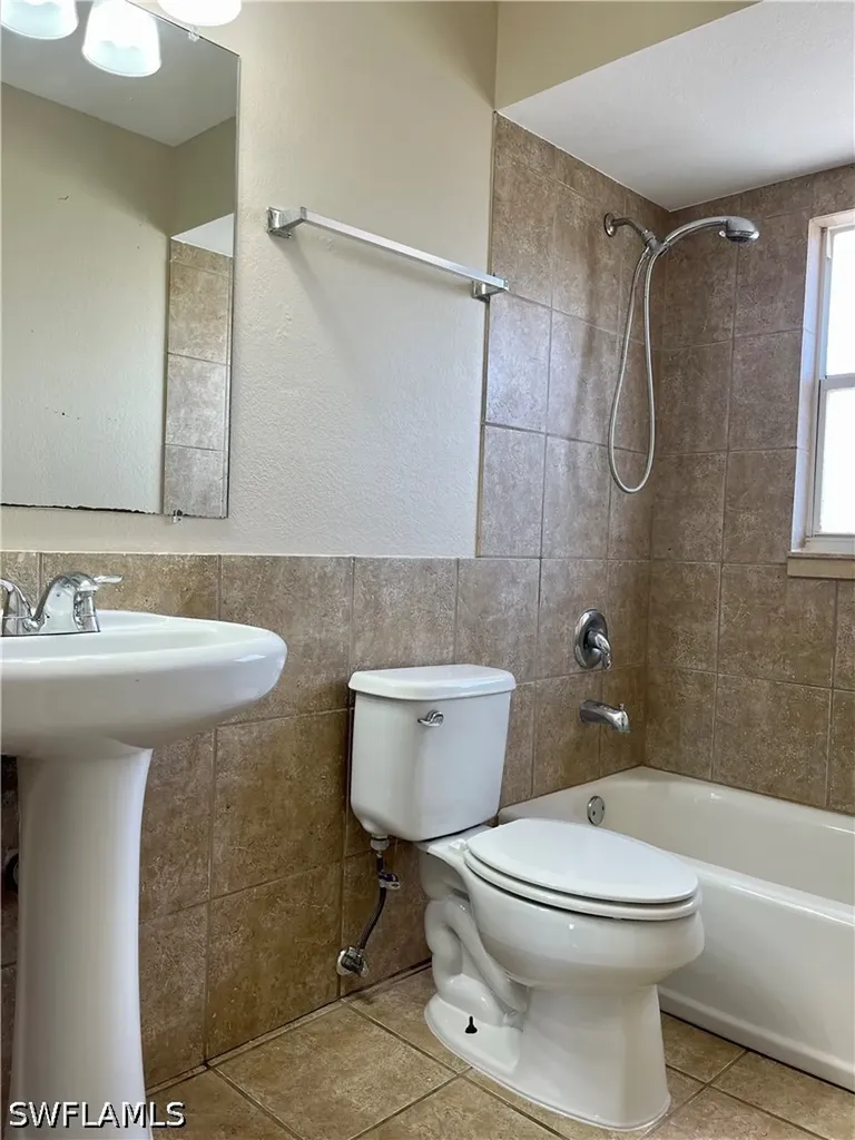 18245 Louise Drive Fort Myers FL 33967