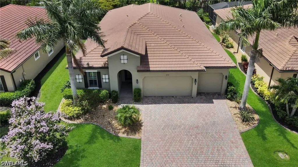 8741 Westwood Oaks Place Fort Myers FL 33908