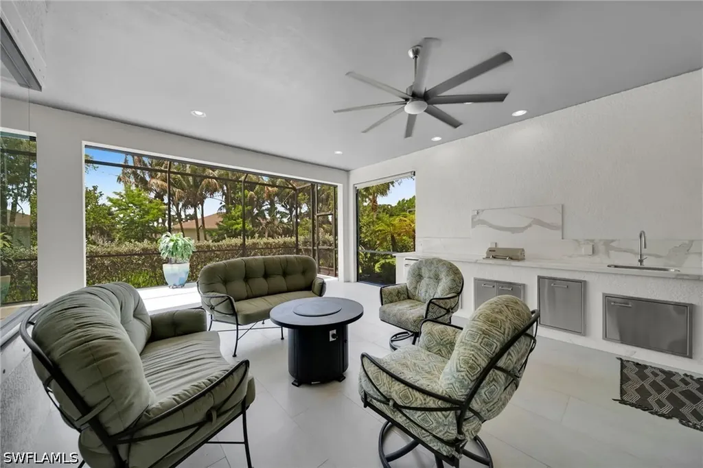 8741 Westwood Oaks Place Fort Myers FL 33908