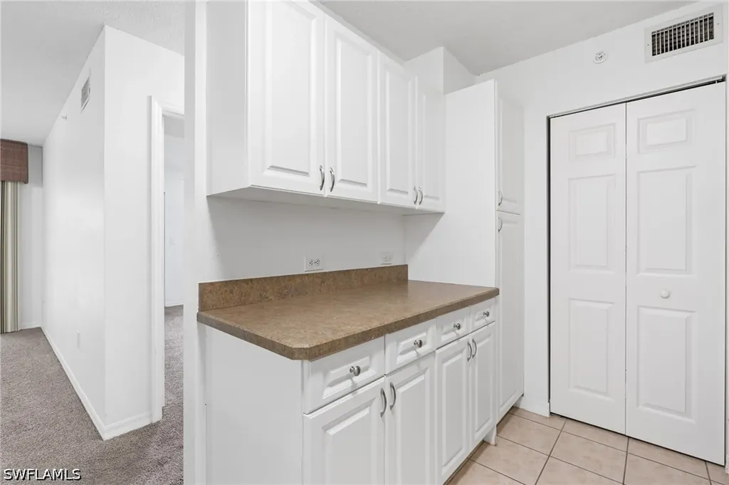 8940 Colonnades Court E Bonita Springs FL 34135