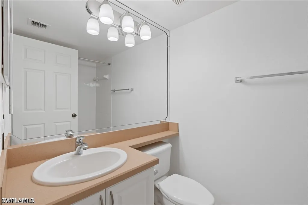 8940 Colonnades Court E Bonita Springs FL 34135