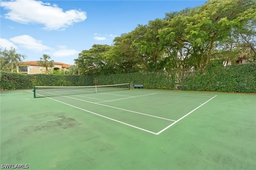 8940 Colonnades Court E Bonita Springs FL 34135