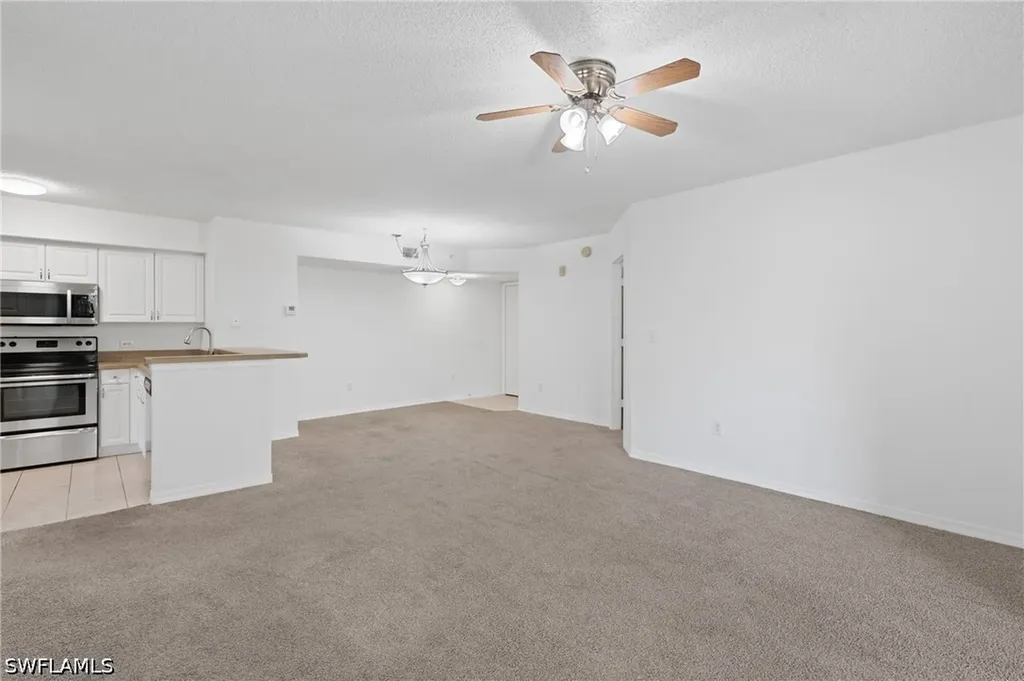 8940 Colonnades Court E Bonita Springs FL 34135