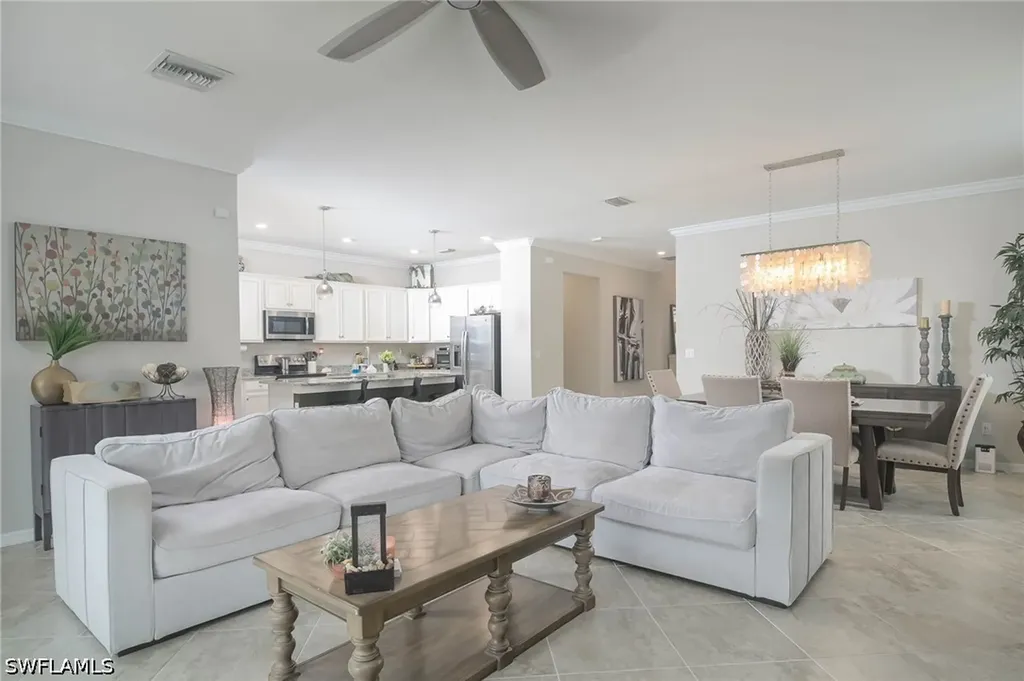 2105 Clementine Street Naples FL 34120