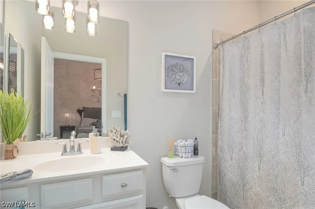 2105 Clementine Street Naples FL 34120