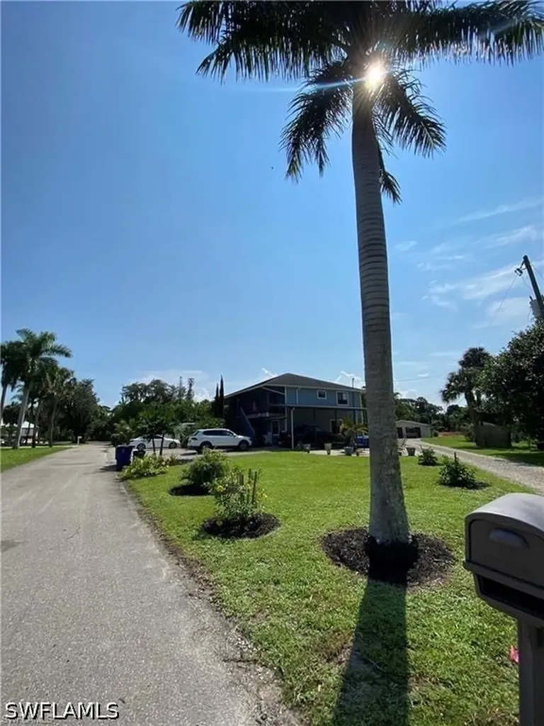 27599 Lime Street Bonita Springs FL 34135