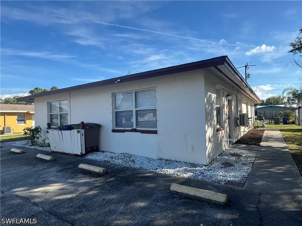 13301 1st Street Fort Myers FL 33905