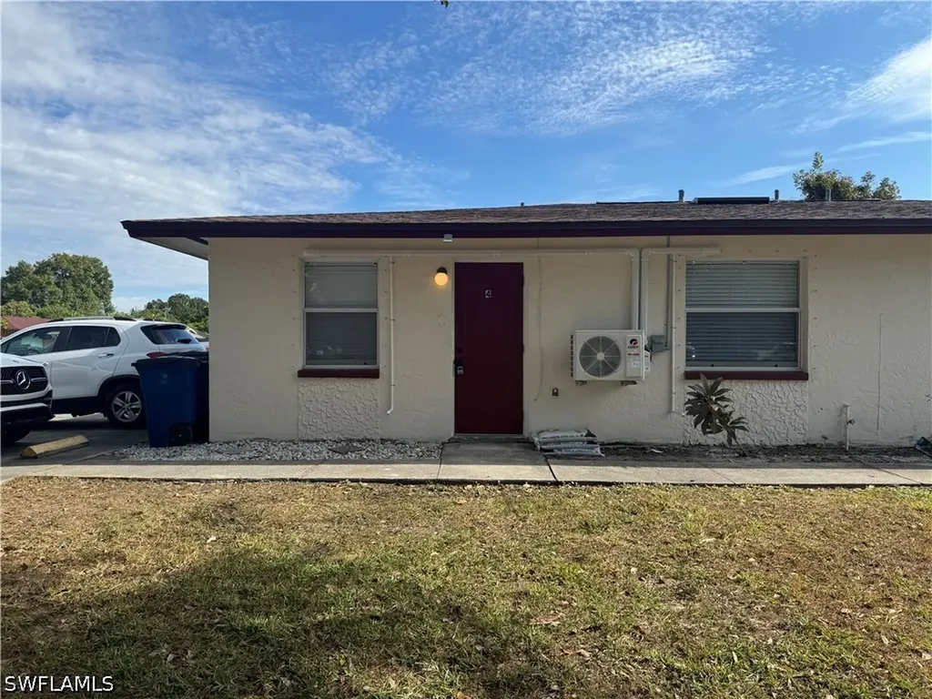13301 1st Street Fort Myers FL 33905