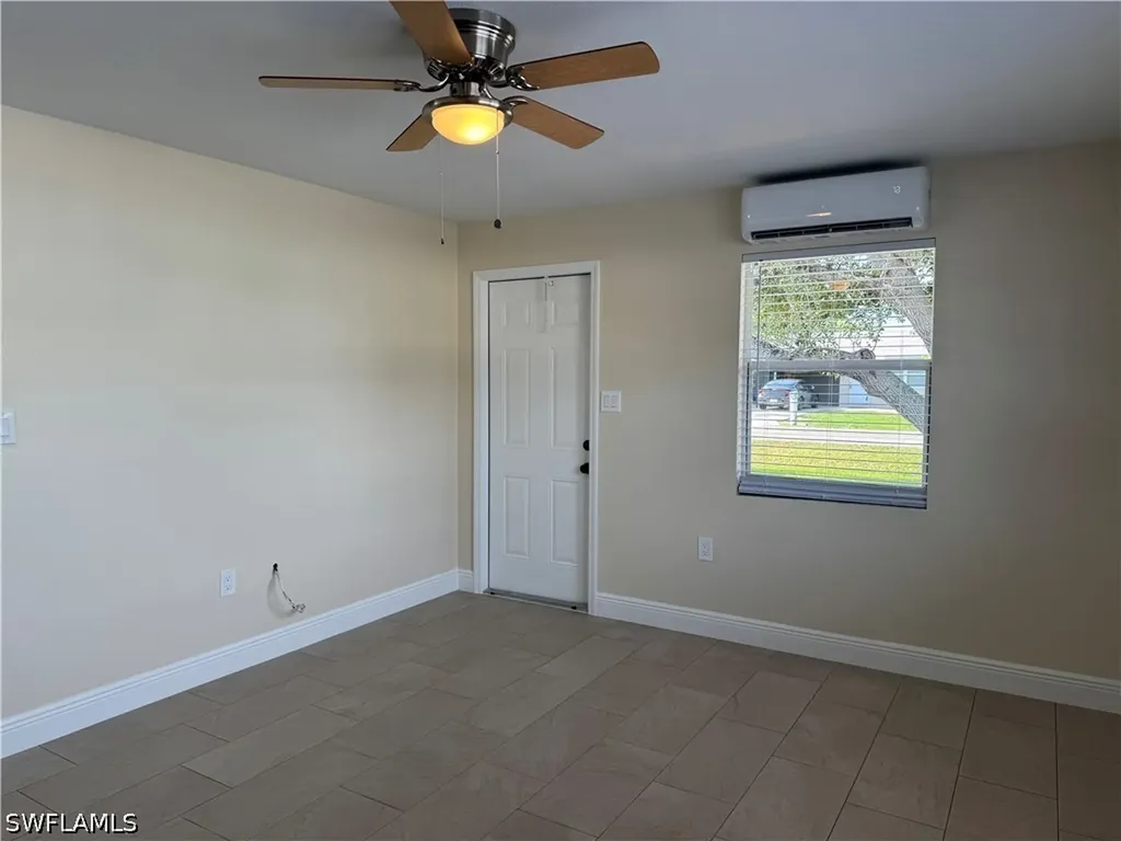 13301 1st Street Fort Myers FL 33905
