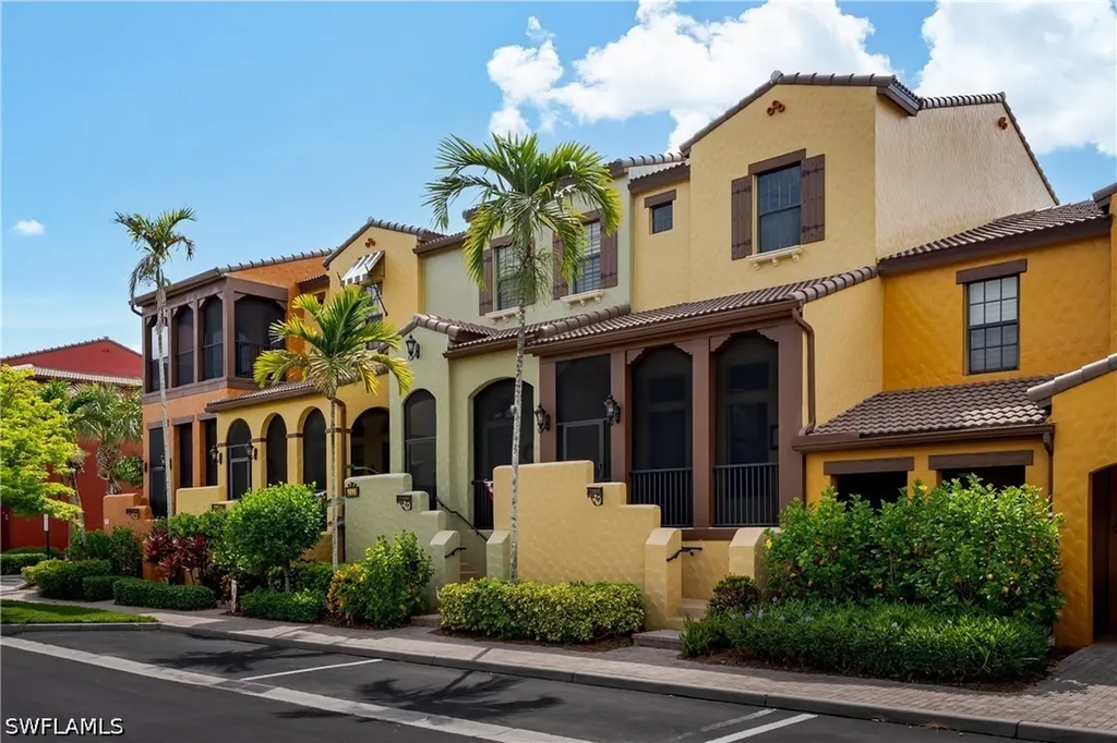 Naples FL, 9098 Capistrano Street S, Unit 7107