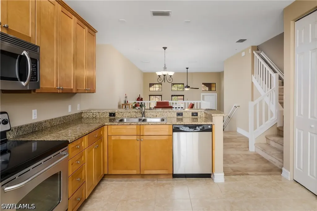 9098 Capistrano Street S Naples FL 34113