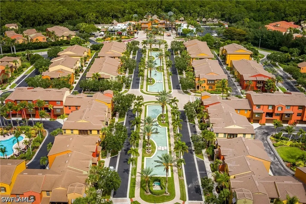9098 Capistrano Street S Naples FL 34113