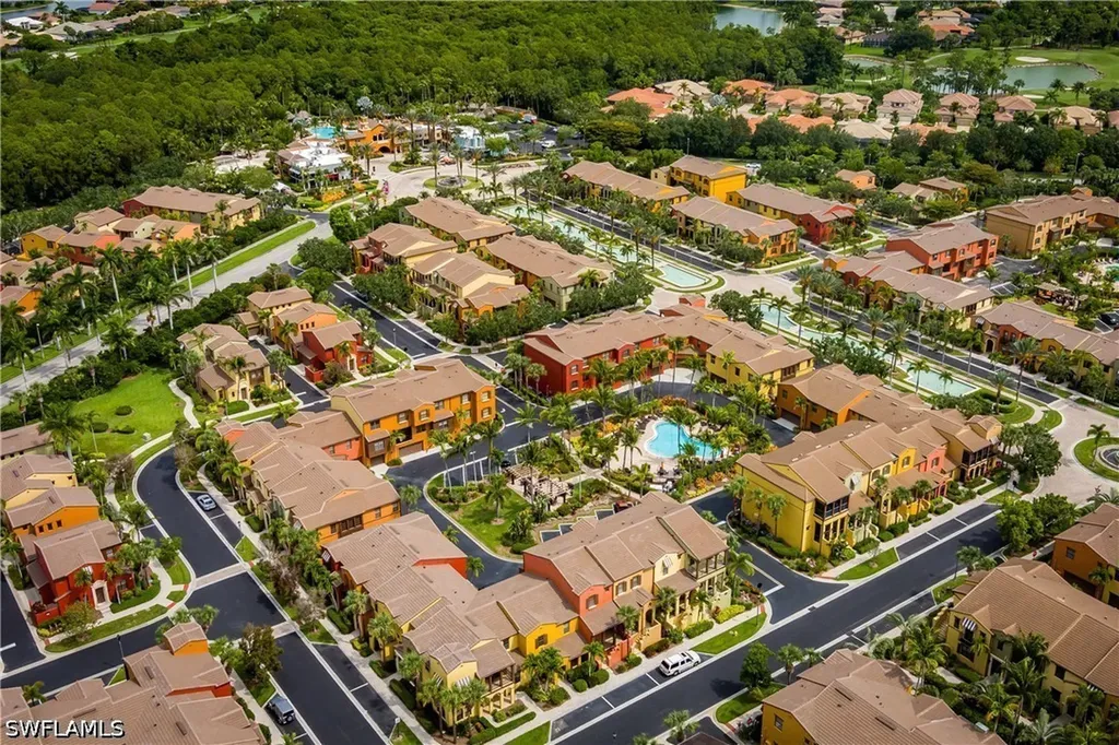 9098 Capistrano Street S Naples FL 34113