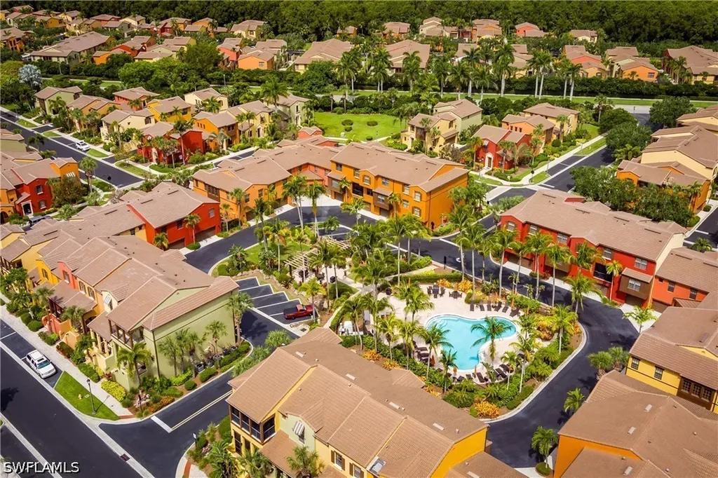 9098 Capistrano Street S Naples FL 34113