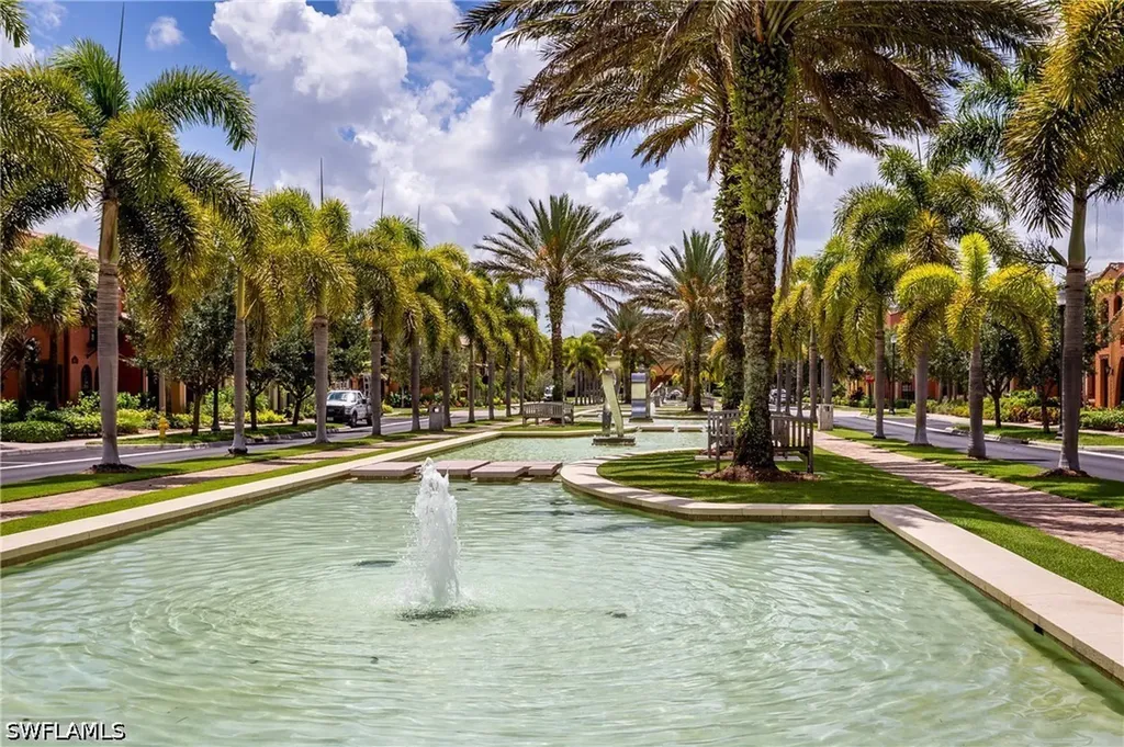 9098 Capistrano Street S Naples FL 34113