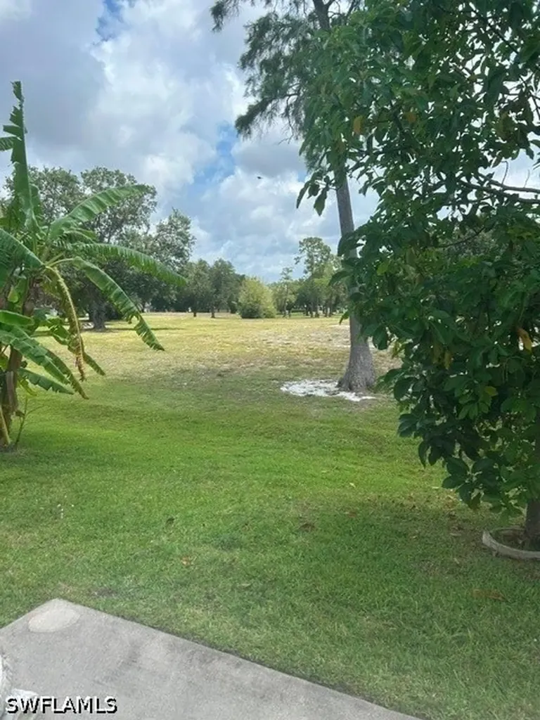 706 Charlemagne Boulevard Naples FL 34112