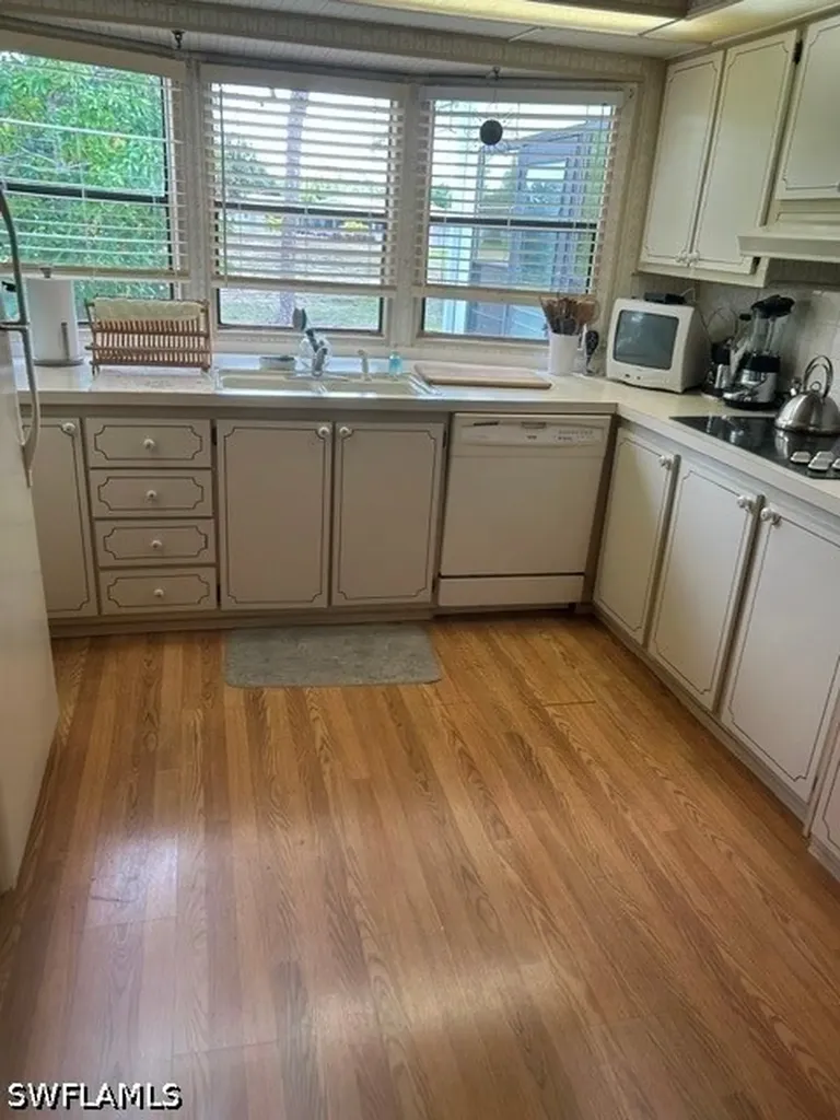 706 Charlemagne Boulevard Naples FL 34112