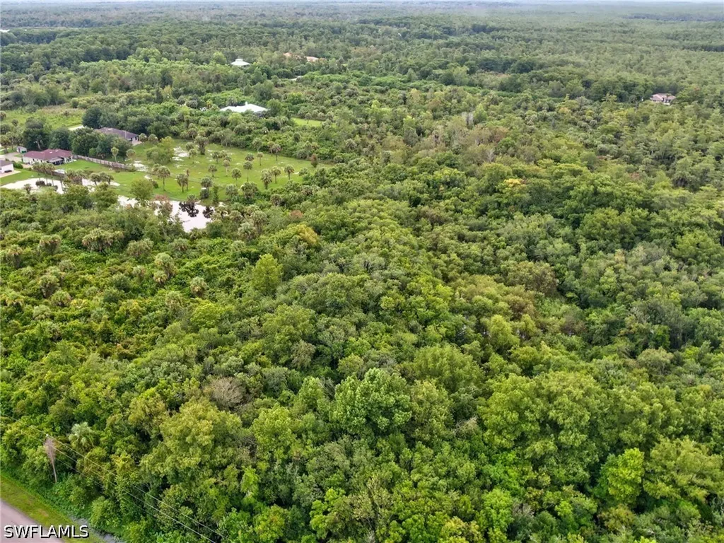 Shady Hollow Boulevard E Naples FL 34120