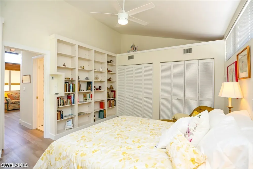 550 3rd Avenue N Naples FL 34102