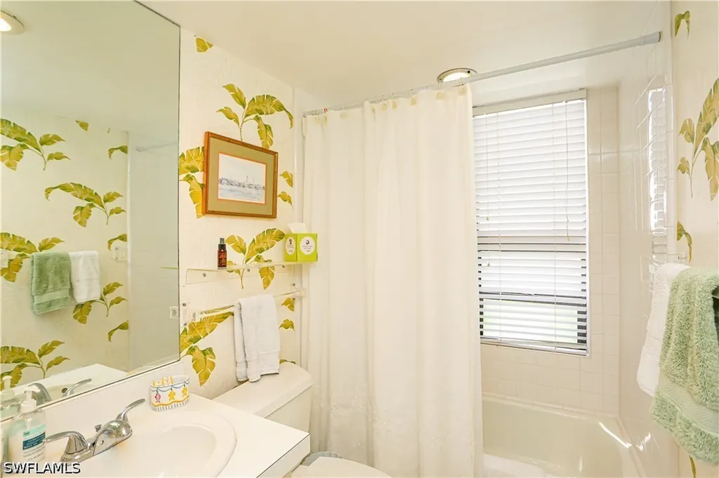 550 3rd Avenue N Naples FL 34102