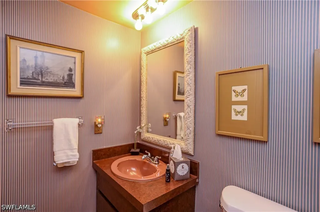 550 3rd Avenue N Naples FL 34102