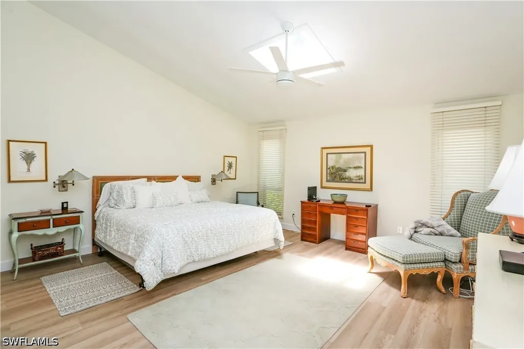 550 3rd Avenue N Naples FL 34102