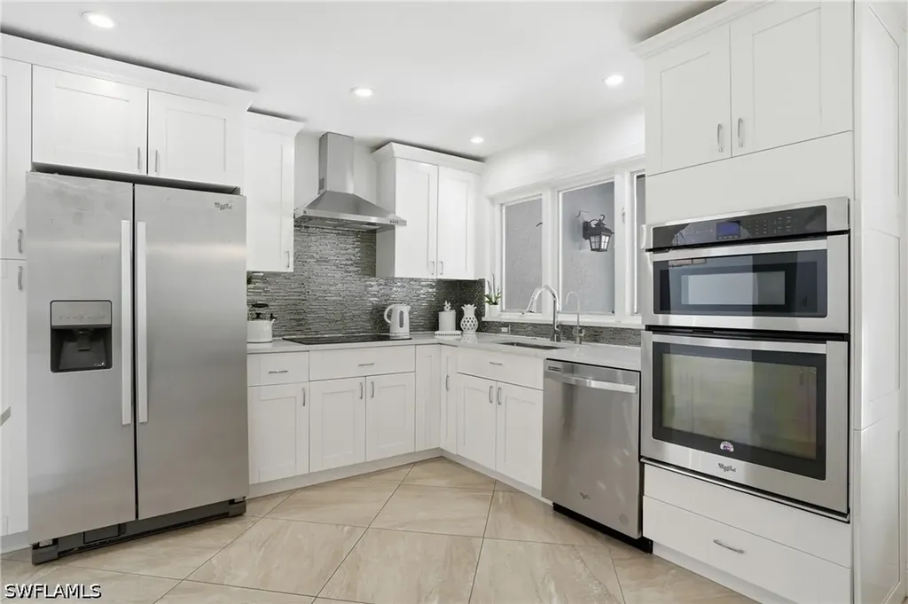 5930 Sea Grass Lane Naples FL 34116