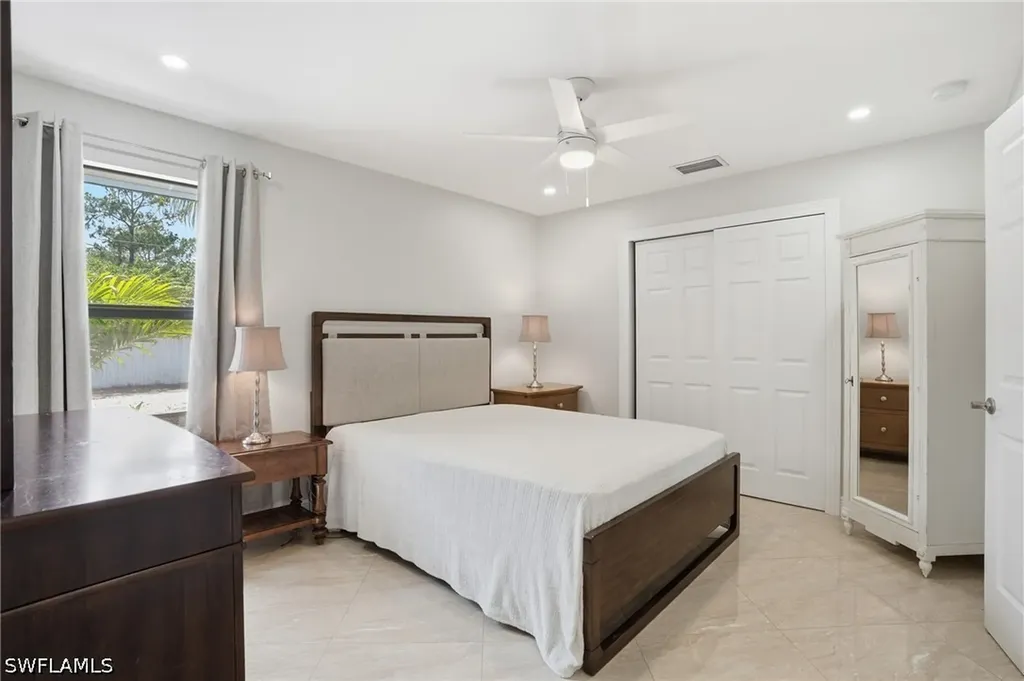 5930 Sea Grass Lane Naples FL 34116
