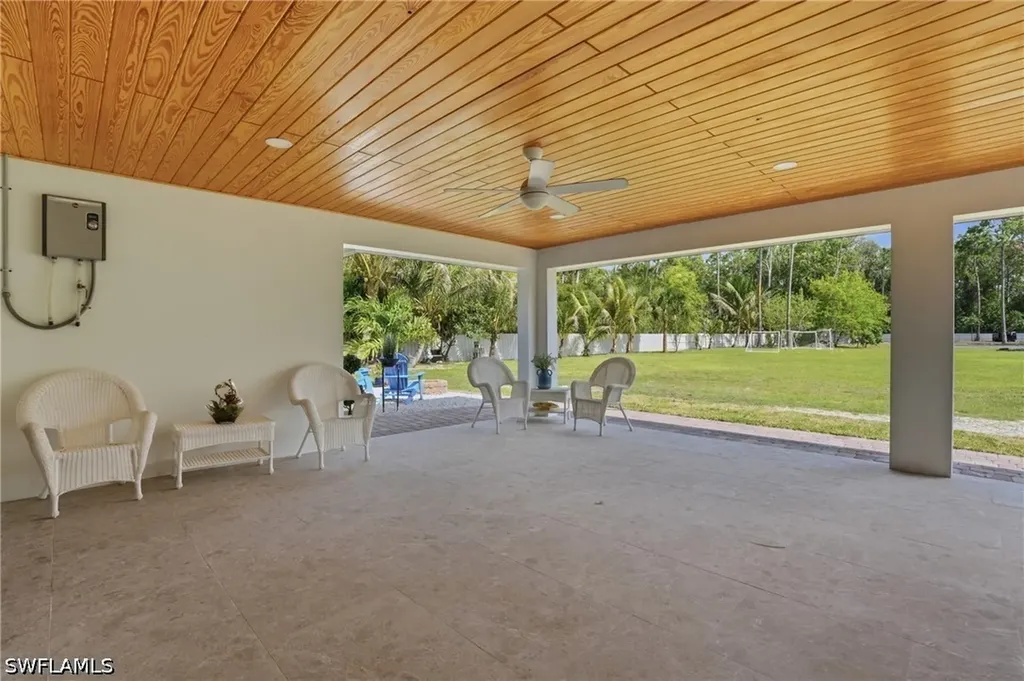 5930 Sea Grass Lane Naples FL 34116
