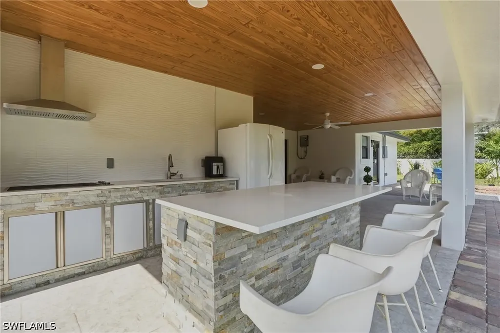 5930 Sea Grass Lane Naples FL 34116