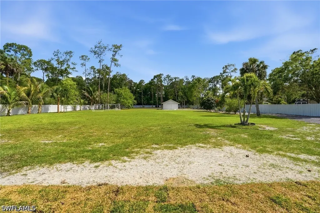5930 Sea Grass Lane Naples FL 34116