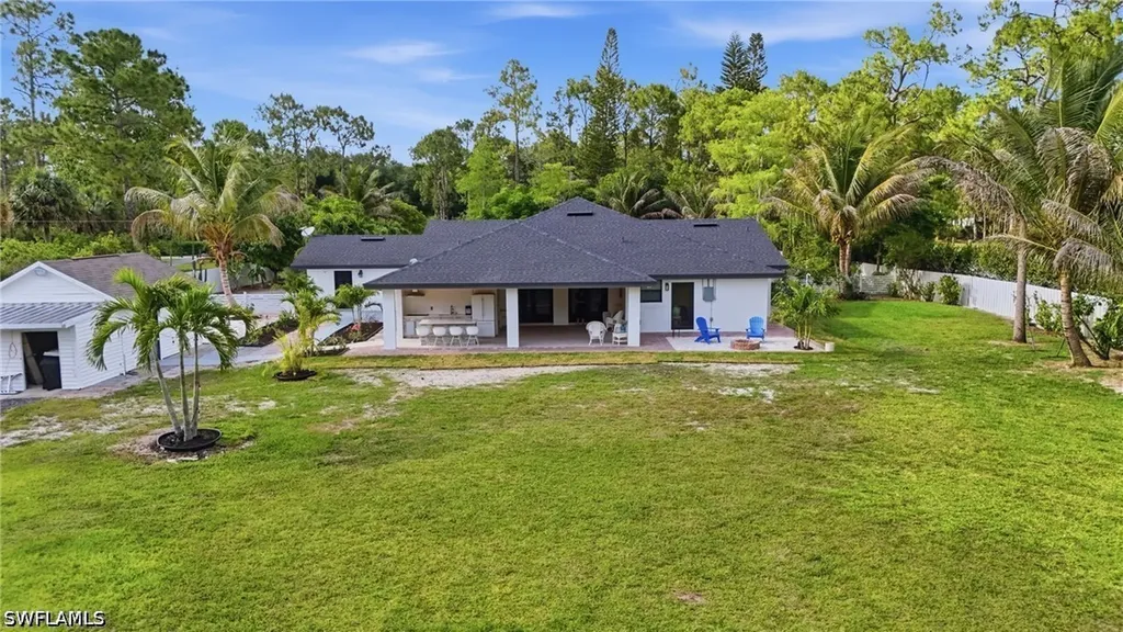 5930 Sea Grass Lane Naples FL 34116