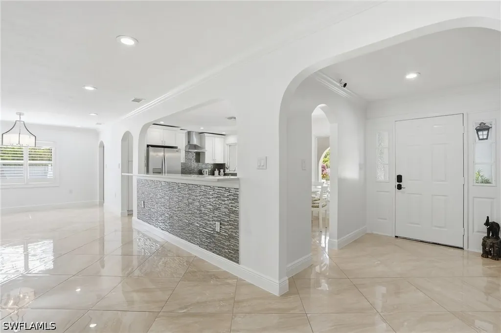 5930 Sea Grass Lane Naples FL 34116