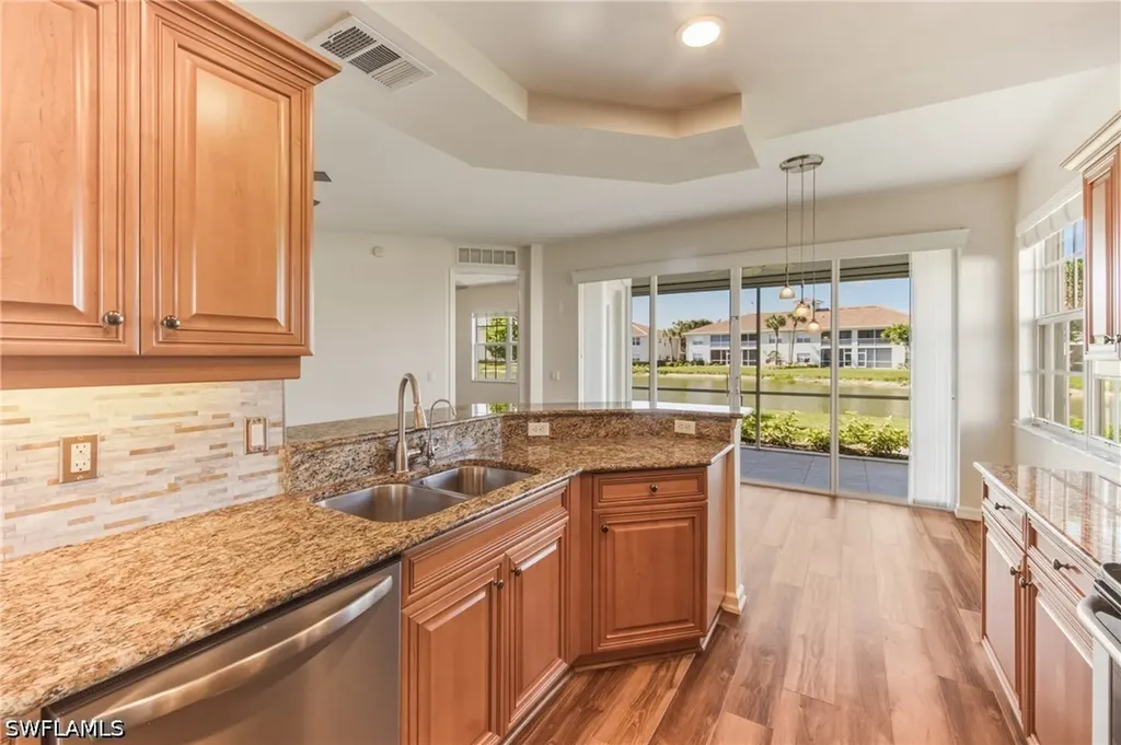 3053 Driftwood Way Naples FL 34109
