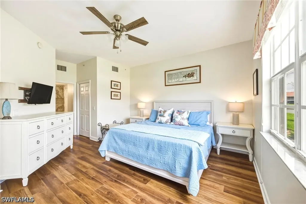 3053 Driftwood Way Naples FL 34109