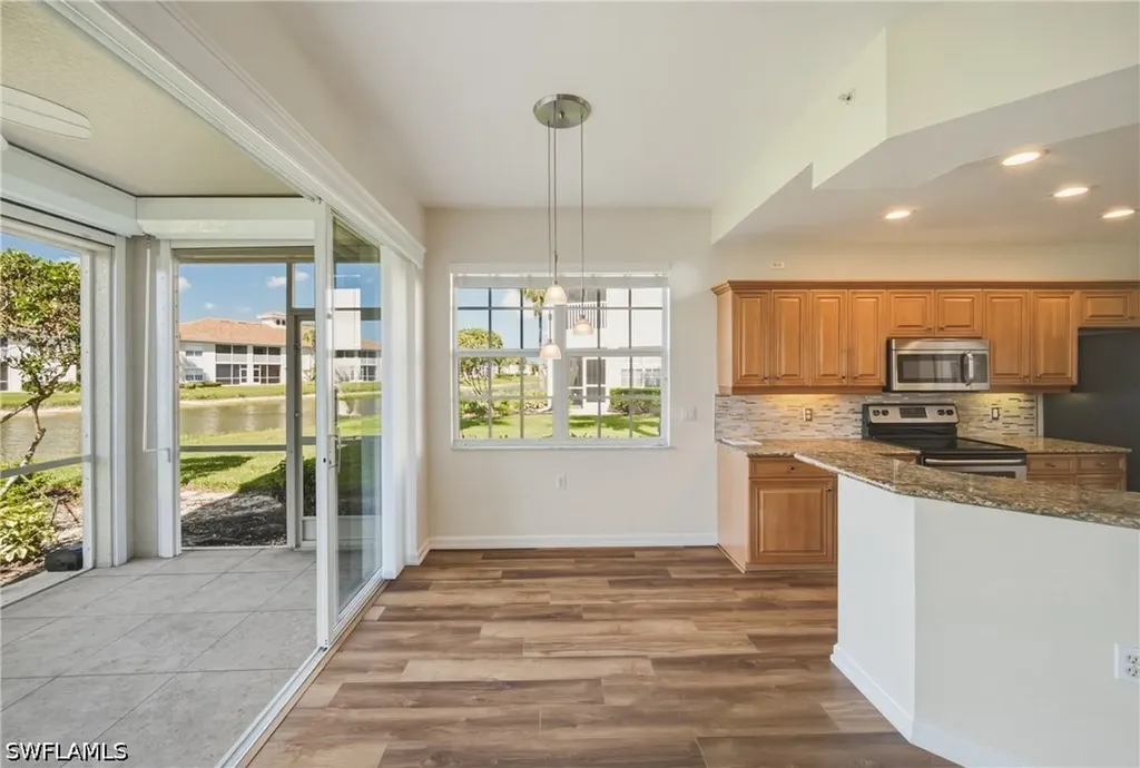 3053 Driftwood Way Naples FL 34109