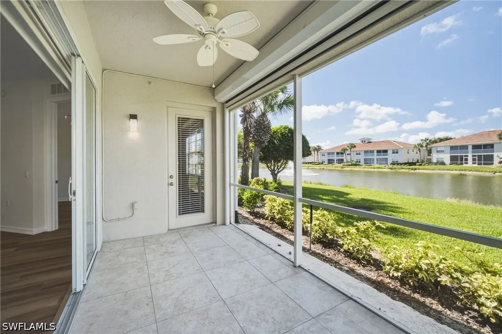 3053 Driftwood Way Naples FL 34109