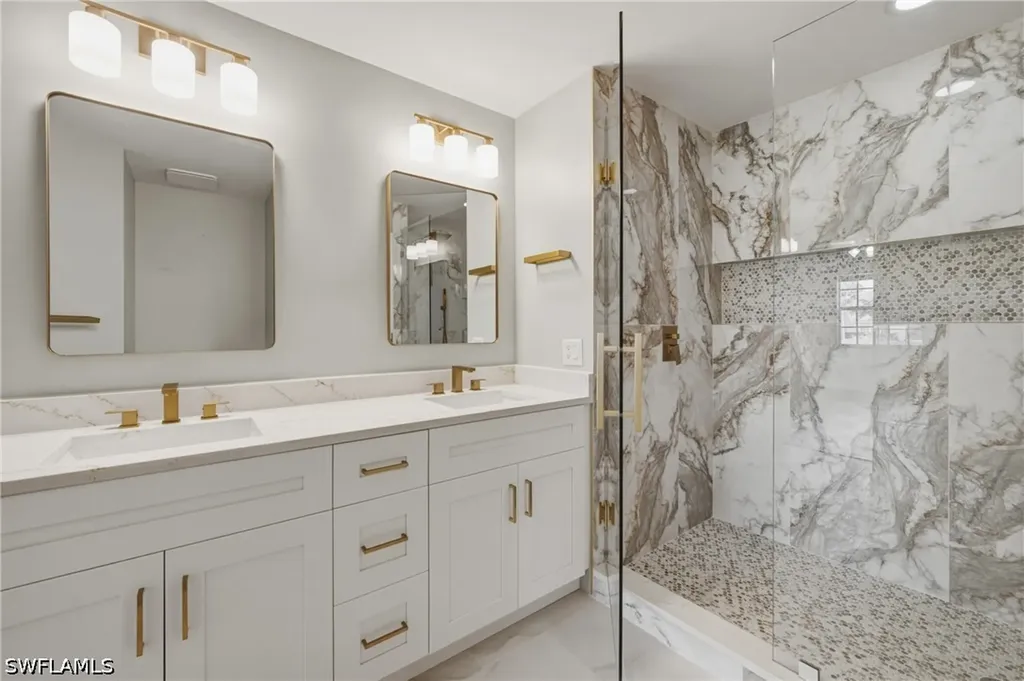 3053 Driftwood Way Naples FL 34109