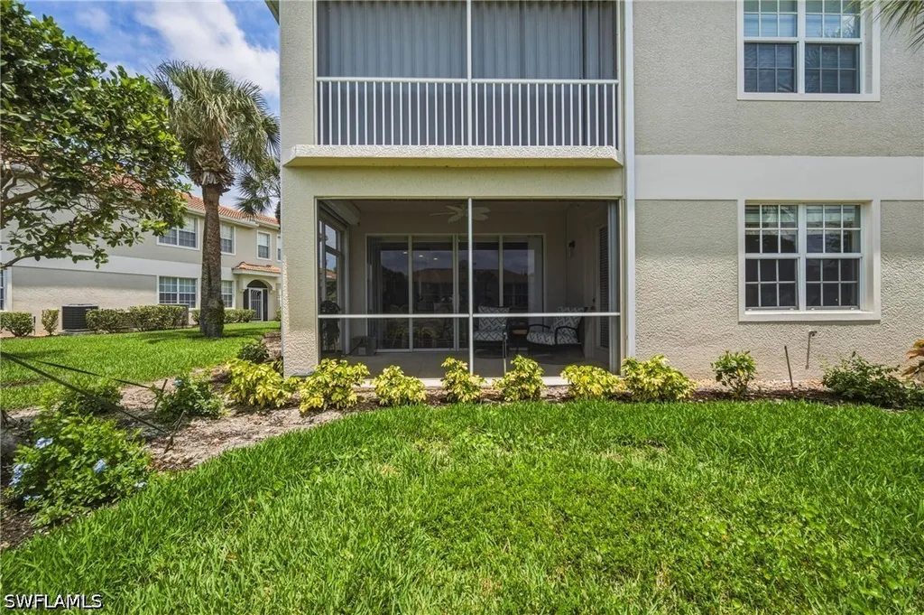 3053 Driftwood Way Naples FL 34109