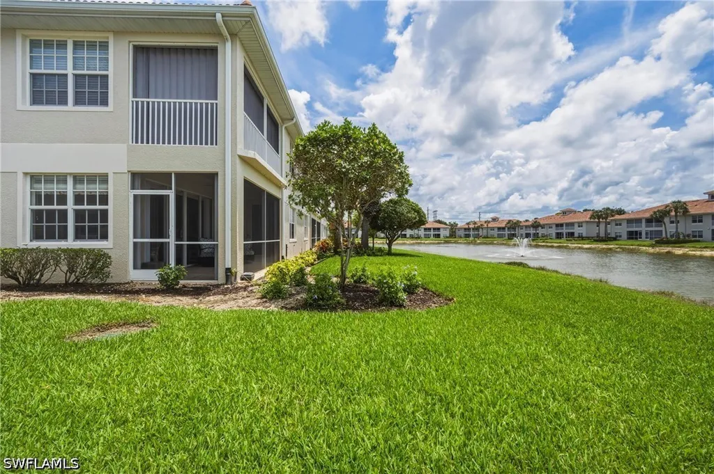 3053 Driftwood Way Naples FL 34109