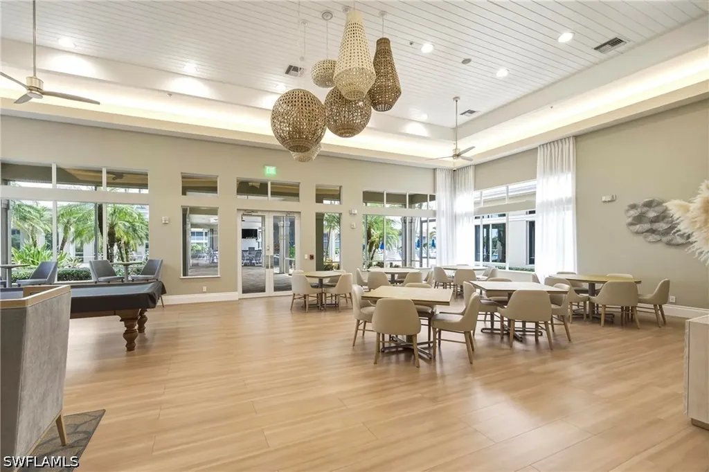 3053 Driftwood Way Naples FL 34109